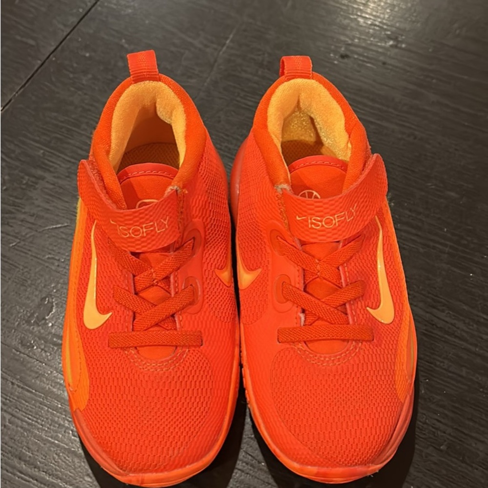 Nike Bright Orange Sneakers 9C